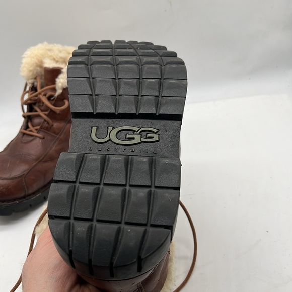 UGG Men\'s Chukka Boots 5484 Brown Leather Size 11 Comfort Lined Lace Up main image 6